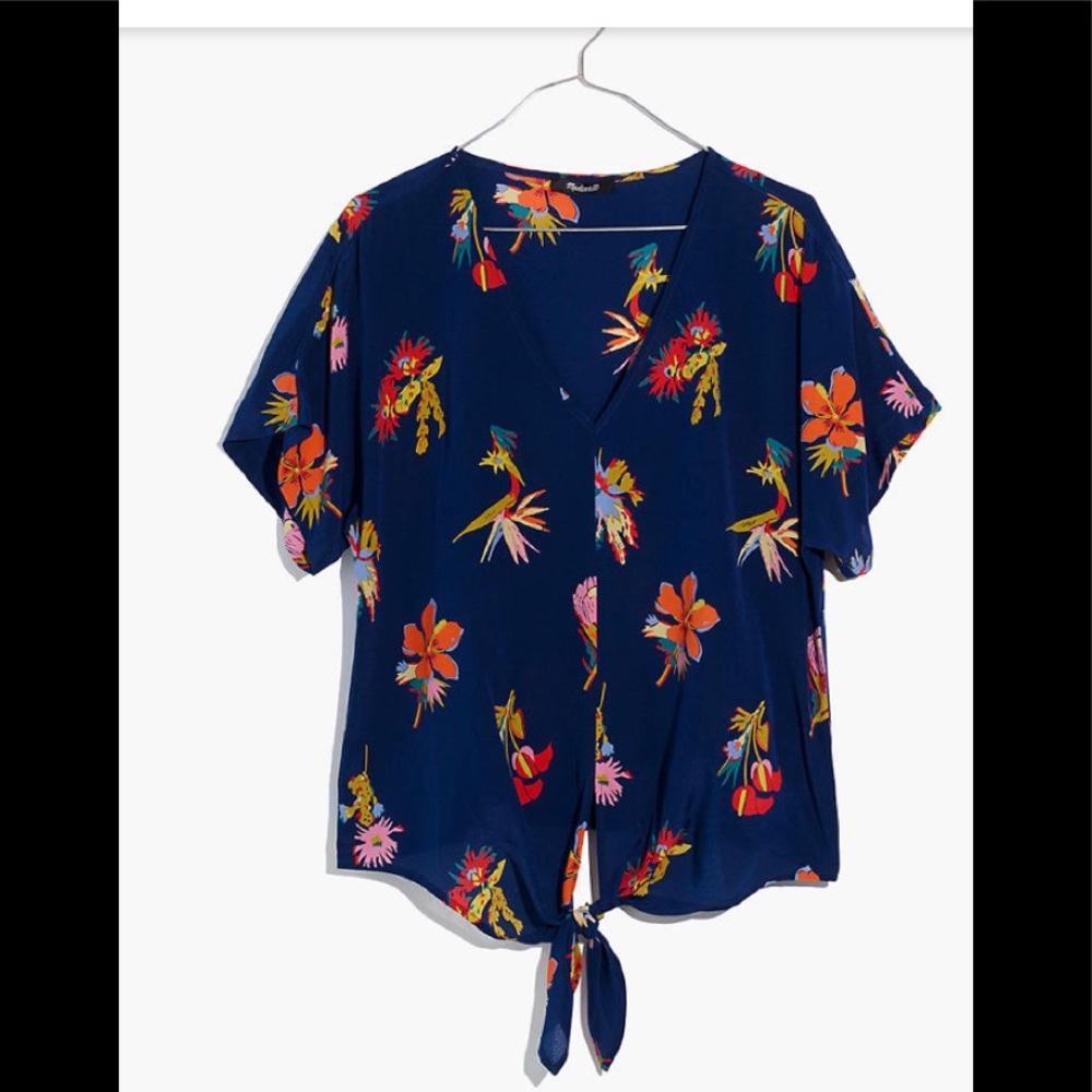 Silk Novel Tie-Front Top in Bird of Paradise